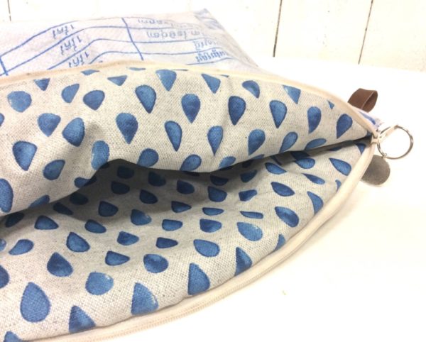 Trousse de toilette, recyclage, sac de marchandise, vache bleue