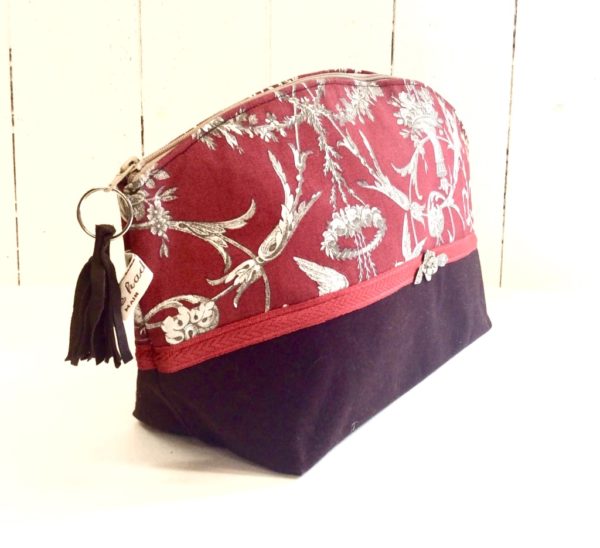 trousse de toilette toile de jouy rouge