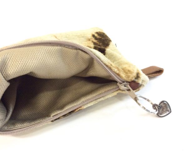 trousse de sac velours imprimé plumes beige et marron