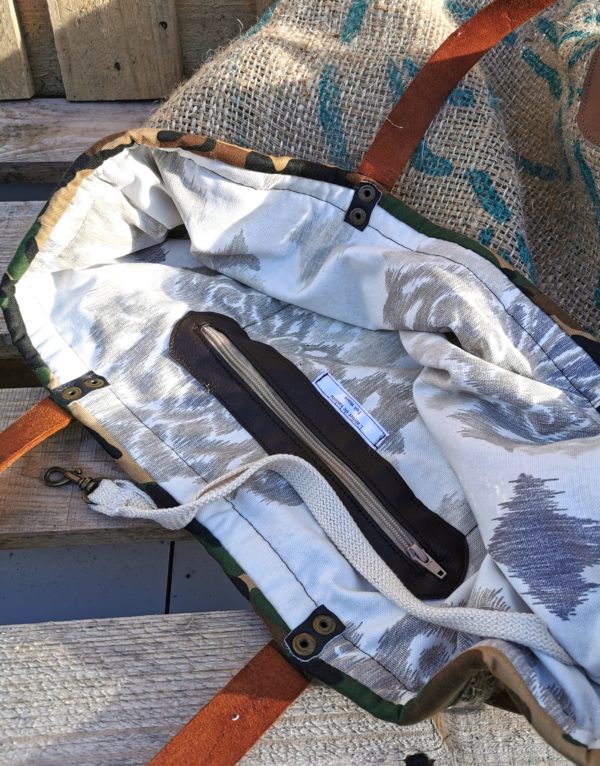sac cabas toile de jute sac de café inscription verte/bordure toile de camouflage